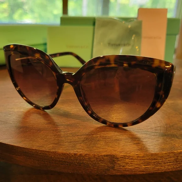 Tiffany & Company TF4170 Logo T Cat Eye Sunglasses in Havanah Brown.  MA#621 - Picture 7 of 17